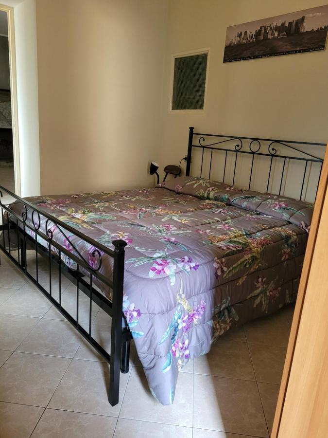 Apartamento Casa Gianna Castiglione dʼIntelvi Exterior foto
